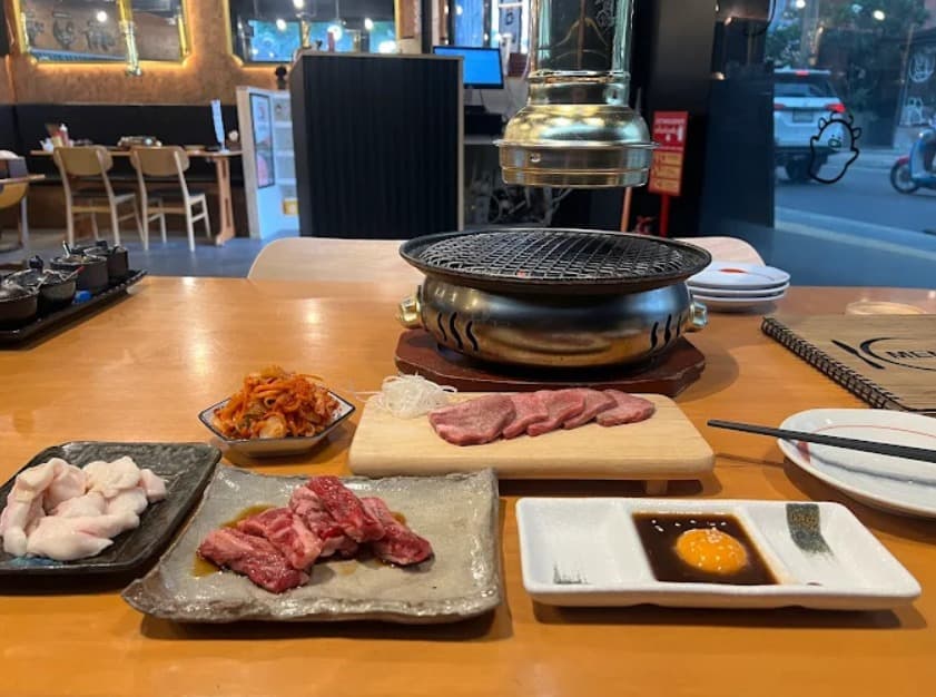 料理：網でじっくり焼き上げるTokyo Grill 31 炉庵離れの焼肉
