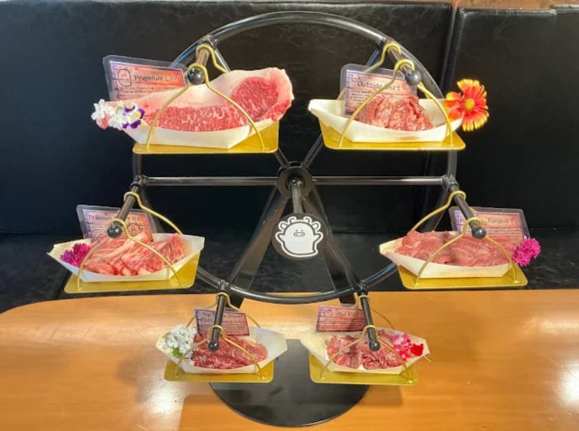 料理：肉5種が楽しめるTokyo Grill 31 炉庵離れのお肉観覧車