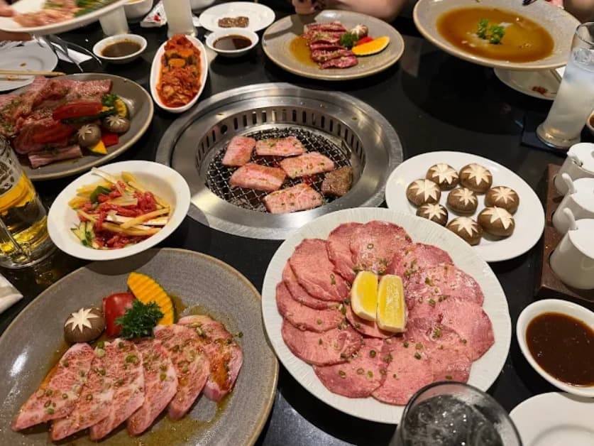 料理：職人の目利きで厳選された銀座堂 スクンビット26店の焼肉