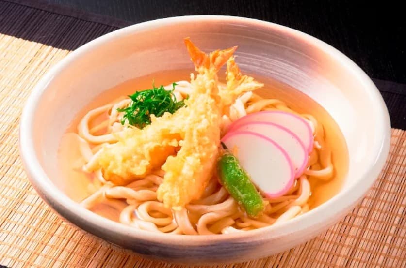 料理：里のうどん エンポリアムの天ぷらうどん