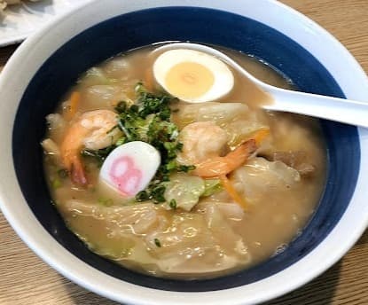 8番らーめん　センチュリー・ザムービープラザ・オンヌット店の野菜らーめん