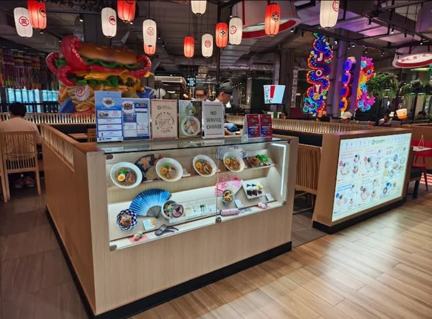 店内：京都TORIらーめん HACHICKEN