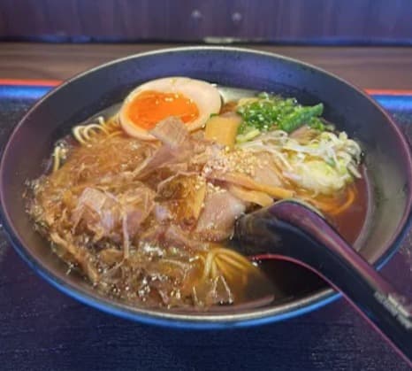 料理：変わらない安心感のあるRamenga Express สาขาสุขุมวิท22の醤油ラーメン