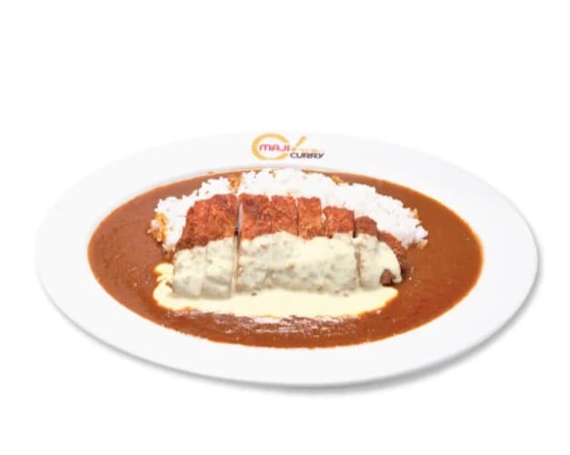 料理：特製チーズフォンデュソースが唯一無二のマジカレー エムスフィアのフォンデュソースがけカツカレー