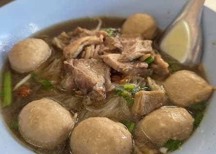 Shell PoChaNaのタイ麺（クイッティアオ）