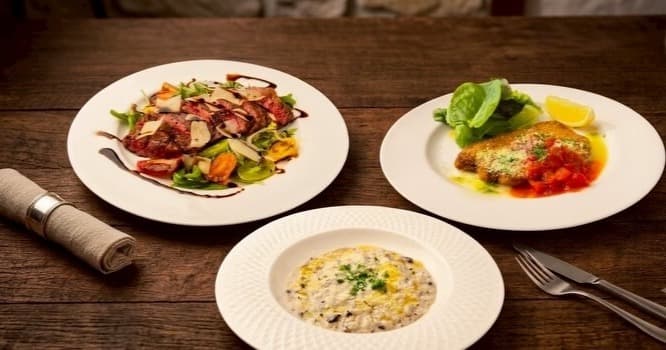 Yoshoku NIIGATAの洋食ディナーコース｜前菜・グラタン・魚料理の盛り付け