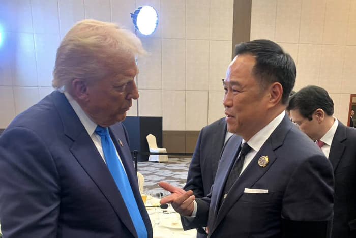トランプ大統領への信頼度低下