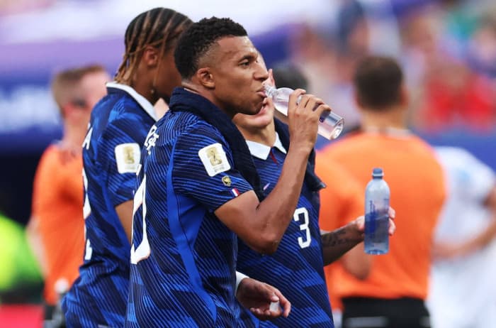 FIFAがW杯の休憩時間を擁護