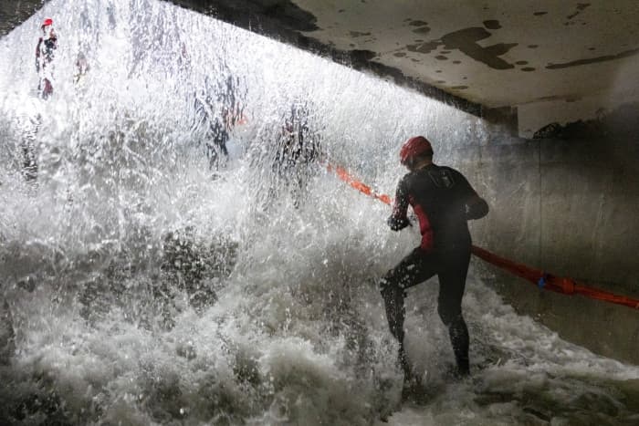 台風ナウル接近、南部中国が警戒