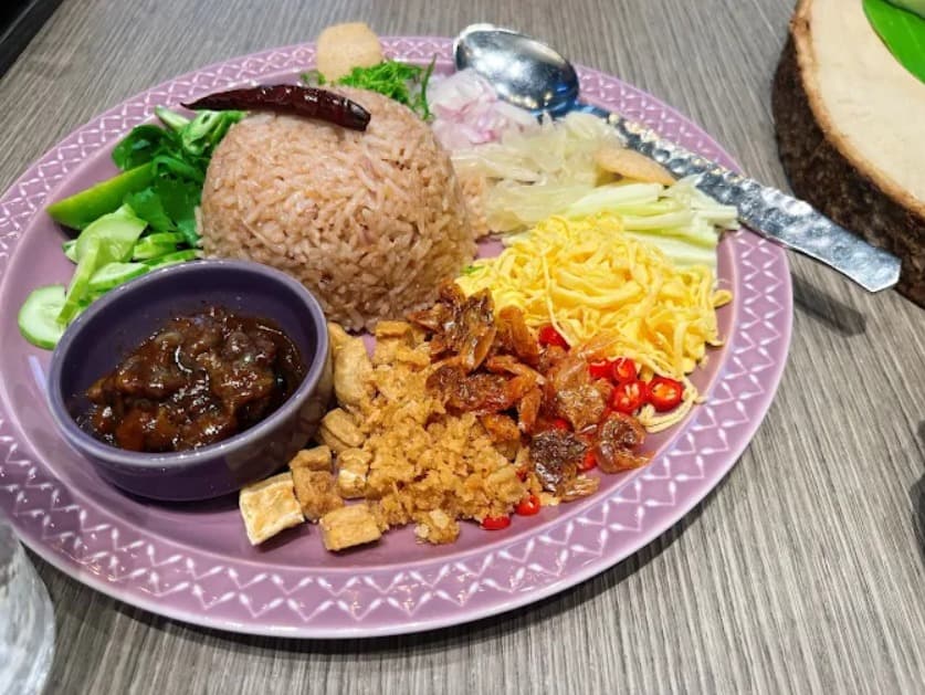 料理:見た目でも楽しめるNara Thai Cuisine EmQuartierのチャーハン