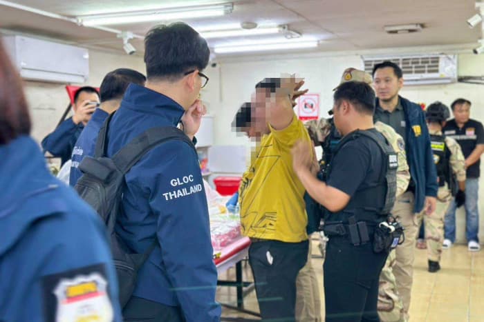 チェンマイの賭博摘発で警官調査へ